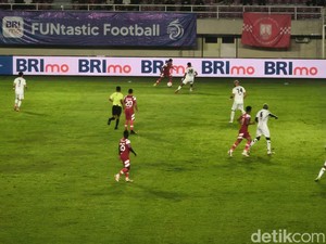 Liga 1: Babak Pertama Persis Solo Vs Persebaya Imbang 0-0