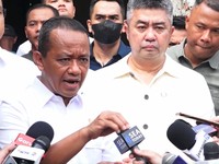 Video: Pastikan Pasokan LPG 3 Kg Bahlil Sidak Langsung ke Pangkalan