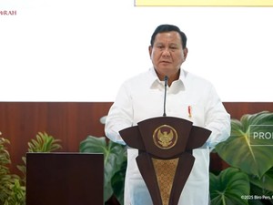 Prabowo: Kita Tak Bisa Melindungi dengan Kata-kata, Tapi Kekuatan