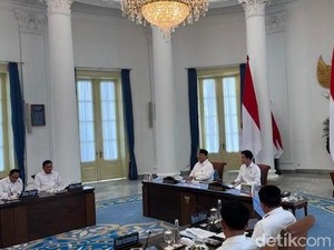 Prabowo Pimpin Sidang Perdana DPN di Istana Bogor, Gibran Hadir