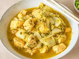 Resep Kari Ayam Sawi Putih yang Berkuah Harum Berempah
