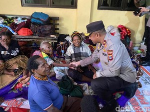 840 Warga Mengungsi Akibat Bentrok Antarpendukung Paslon Pilkada Puncak Jaya