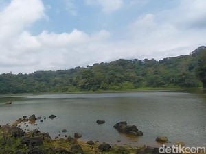 Menelisik Asal Usul Situ Sangiang yang Dianggap Sakral di Majalengka