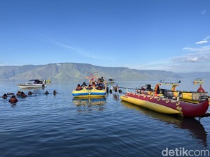Daftar Harga Wisata Air di Pasir Putih Samosir, Bisa Keliling Danau Toba