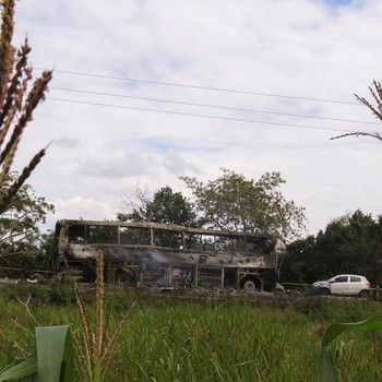 Horor! 41 Orang Tewas Terbakar, Bus Ludes dalam Kecelakaan Maut