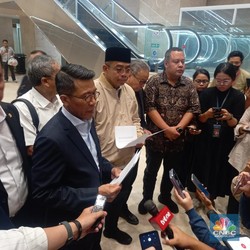 DPR & Bos Pajak Rapat Tertutup 4 Jam Soal Coretax, Ini Hasilnya!