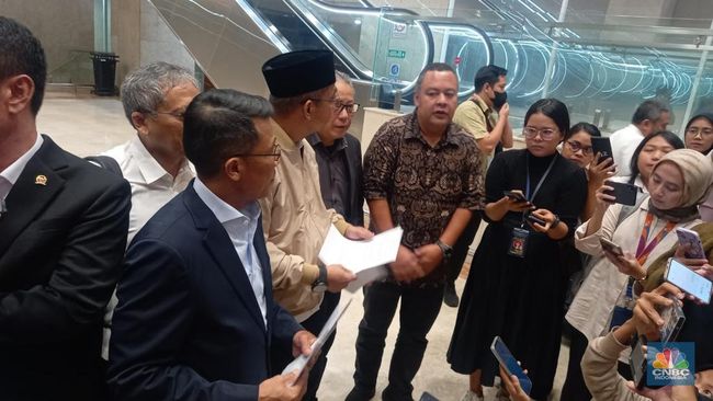 DPR Minta Coretax Disetop Sementara, Ini Jawaban Dirjen Pajak!