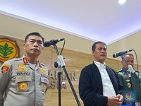 Amran Sebut Semua Wajib Beli Gabah Petani Rp6.500, Polisi Akan Awasi