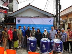 PAM Jaya Salurkan 1.000 Tandon Air Gratis di Area Suplai Tekanan Rendah