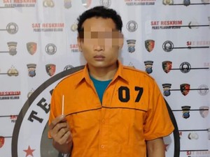 Pria Todongkan Pisau-Rampas Hp Sopir Truk di Tol Medan