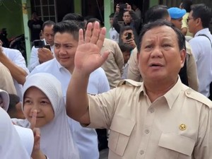 Prabowo Sebut Makan Bergizi Gratis Investasi, Sasar 330 Ribu Sekolah