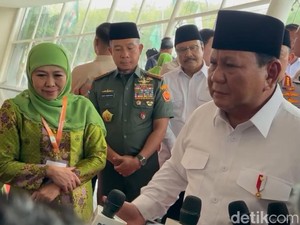 Cerita Prabowo Menghadap Khofifah Jelang Pilpres karena Disuruh Jokowi