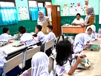 Realisasi Anggaran MBG Prabowo Capai Rp 2,3 T per April 2025