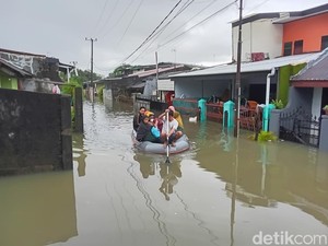 Permukiman di Manggala-Biringkanaya Makassar Banjir, Warga Mulai Mengungsi