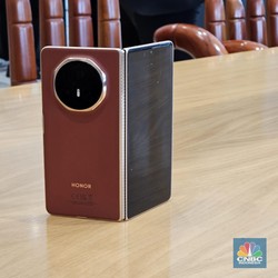 HP China Baru Masuk RI Langsung Mau Salip Samsung dan iPhone