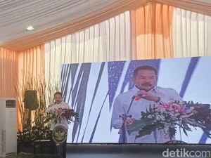 Jaksa Agung ST Burhanuddin Hadiri Acara HUT Ke-20 Komisi Kejaksaan