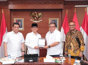 Wamen PKP-Mendes Jajaki Kerja Sama Bangun 2 Juta Rumah di Desa-Pesisir
