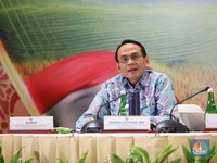 OJK Ungkap Ada 4 Multifinance dan 10 Pindar Kurang Modal