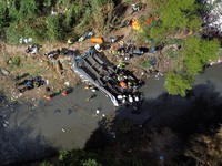 Kendaraan Militer Masuk Jurang 100 Meter, 9 Tentara Tewas-20 Terluka