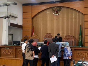 Sidang Praperadilan Hasto Vs KPK Ricuh, Hakim Bertindak