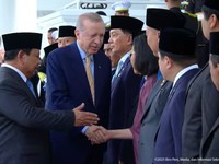 Saat Erdogan Tunjukan Gestur 