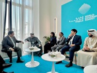 Simak! Hasil Pertemuan Menko Airlangga & CEO Masdar di Dubai