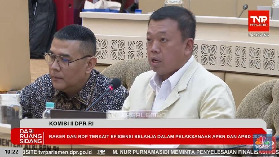 Menteri ATR/BPN Nusron Wahid di raker dengan Komisi II DPR/Dok: Martyasari Rizky
