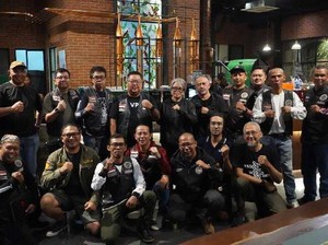 Pencinta Royal Enfield Se-Indonesia Ngumpul, Senang-senang Sambil Beramal