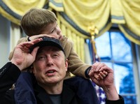 Orang Terkaya Dunia Elon Musk Mau Tambah Kaya, Taktiknya Terungkap