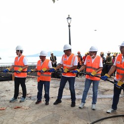 Telkom Tarik Kabel Internet Amerika Langsung ke Manado