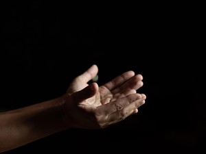 Perbedaan Al Matsurat Kubra dan Sugra Lengkap dengan Bacaannya