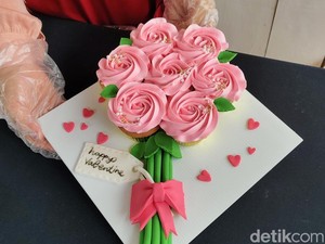 Pesanan Kue Tema Valentine di Palembang Meningkat hingga 50%