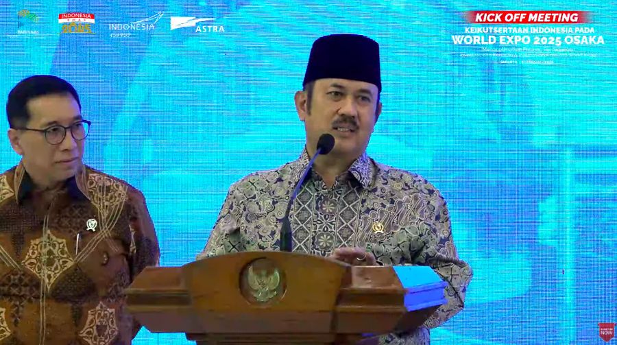 Menteri Perencanaan Pembangunan Nasional (PPN) atau Kepala Bappenas, Rachmat Pambudy (Kanan) memberikan sambutan dalam Kick Off Meeting Keikutsertaan Indonesia pada World Expo 2025 Osaka. (Tangkapan Layar Youtube Bappenas RI)