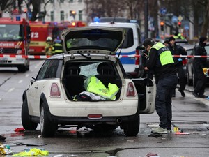 Sopir Mobil Penabrak Kerumunan di Jerman Adalah Pria Afghanistan