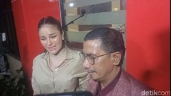 Nikita Mirzani Peluk dan Terima Kembali LM: Perjuangan Kasih Sayang Ibu