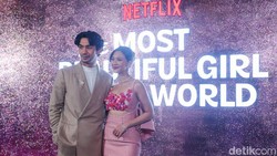 Video: Cerita Reza Rahadian dalam Film The Most Beautiful Girl in the World