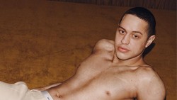 Penampilan Tubuh Pete Davidson yang Kini Polos Setelah 4 Tahun Hapus Tato