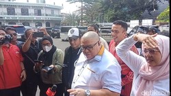 Nikita Mirzani Menentang, Vadel Badjideh Tetap Cinta LM