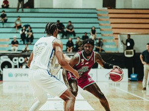 Lawan Kesatria Bengawan Solo, Bali United Basketball Awasi Pemain Tinggi