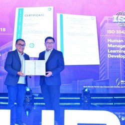 Kualitas Pegawai Bank Mandiri Penuhi Dua Standar Internasional