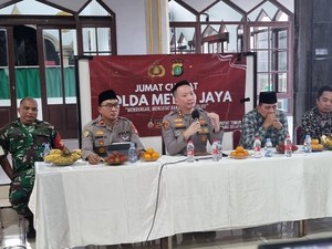 Jumat Curhat di Ciputat, Polisi Imbau Warga Jauhi Judol hingga Pinjol