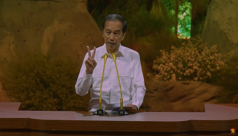 Presiden RI Prabowo Subianto didampingi Presiden RI ke 7 Joko Widodo dan Wakil Presiden RI Gibran Rakabuming Raka di acara HUT ke-17 Partai Gerakan Indonesia Raya (GERINDRA). (Tangkapan Layar Youtube Presiden RI Prabowo Subianto didampingi Presiden RI ke 7 Joko Widodo dan Wakil Presiden RI Gibran Rakabuming Raka di acara HUT ke-17 Partai Gerakan Indonesia Raya (GERINDRA). (Tangkapan Layar Youtube