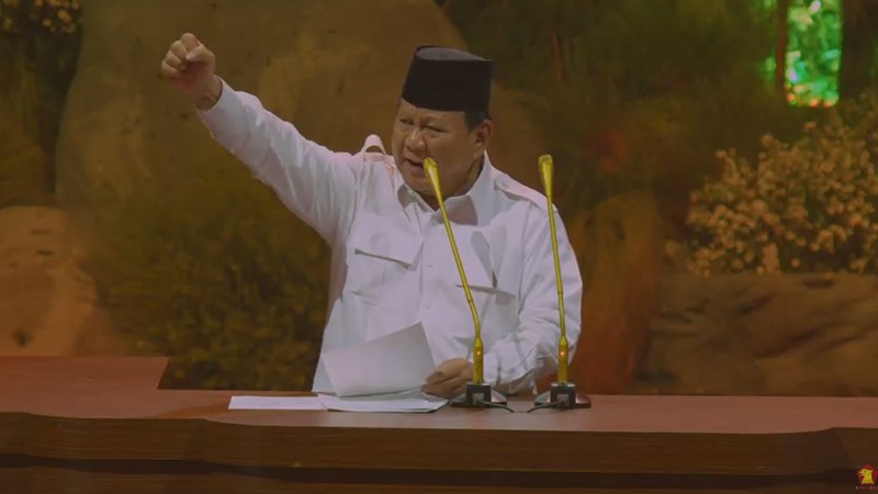 Presiden RI Prabowo Subianto didampingi Presiden RI ke 7 Joko Widodo  dan Wakil Presiden RI Gibran Rakabuming Raka di acara HUT ke-17 Partai Gerakan Indonesia Raya (GERINDRA). (Tangkapan Layar Youtube