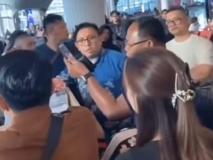 Murka Penumpang Sriwijaya Air Rute Makassar-Jakarta gegara Delay Sampai 9 Jam