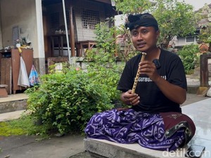Gunakan Rumus Hitung, Seruling Bambu Buatan Made Adi Dilirik Pembeli Asing