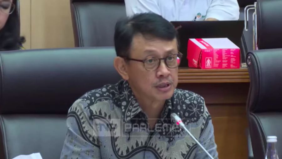 Direktur Utama PT Indonesia Battery Corporation (IBC), Toto Nugroho saat mengikuti Rapat Dengar Pendapat dengan Komisi XII DPR RI. (Tangkapan Layar Youtube Komisi XII DPR RI Channel)