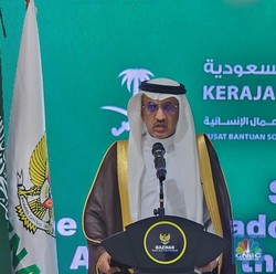 Takbir, Raja Salman Beri Hadiah Spesial Ramadan ke Warga RI