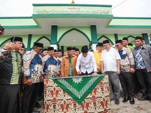 Ijeck Resmikan Masjid ke-51 Nazar sang Ayah di Sipirok