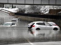 Mobil Terendam Banjir, Apa Perbaikannya Bisa Dicover Asuransi?