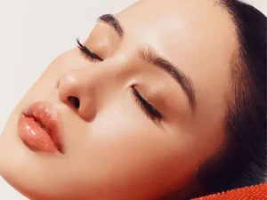 Maudy Ayunda Rilis Moisturizer dari Buah Merah Papua, Ini Manfaatnya